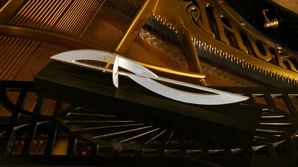 Around_Five-02 Around Five