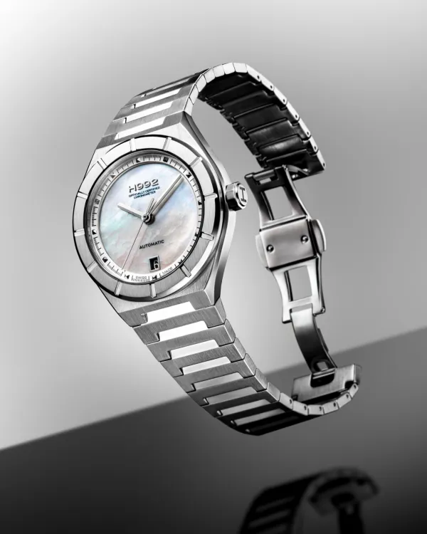 h992_montre